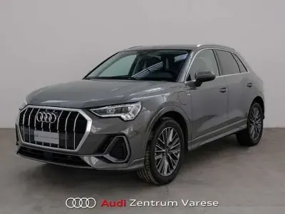 Usata Audi Q3 S-Line 245 CV (180 kW) 2023 Grigio chronos metallizzato SUV
