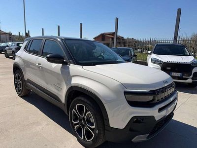 Nuova Jeep Avenger Summit 101 CV (74 kW) 2026 Bianco SUV