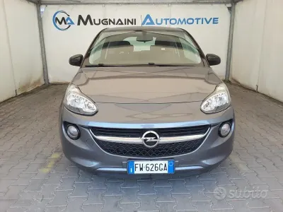 Usata Opel Adam Glam 69 CV (50 kW) 2019 Grigio Utilitaria
