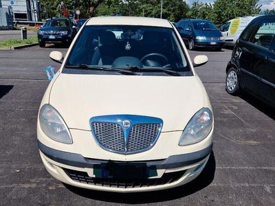 Usata Lancia Ypsilon 2006 Utilitaria