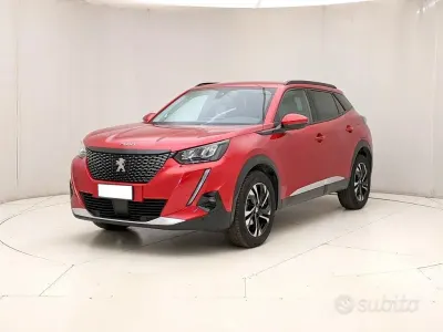 Usata Peugeot 2008 S 102 CV (75 kW) 2020 Rosso SUV