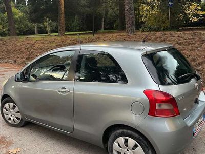 usata Toyota Yaris 3p 1.4 d-4d