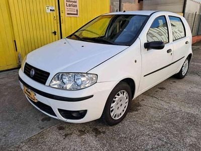 Usata Fiat Punto Active 59 CV (43 kW) 2006 Bianco Utilitaria