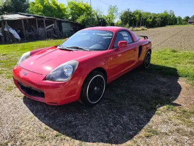 Usata Toyota MR2 140 CV (102 kW) 2003 Rosso Cabrio