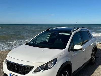 Usata Peugeot 2008 Allure 120 CV (88 kW) 2018 Bianco SUV