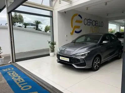 Brugt MG MG3 Luxury 102 HK (75 kW) 2024 Grå Hatchback