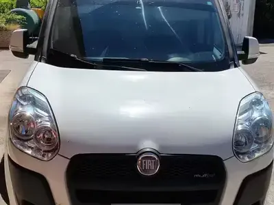 Usata Fiat Doblò Active 90 CV (66 kW) 2010 Bianco Monovolume