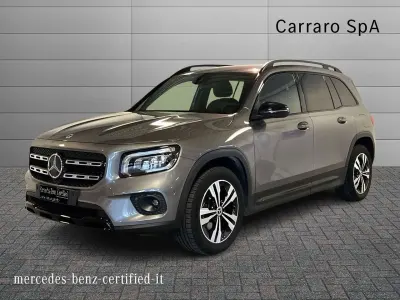 Usata Mercedes GLB200 150 CV (110 kW) 2023 Grigio montagna SUV