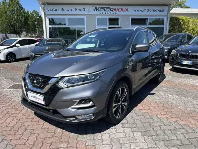 Usata Nissan Qashqai N-Connecta 159 CV (116 kW) 2020 Grigio SUV