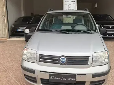 Usata Fiat Panda Dynamic 60 CV (44 kW) 2006 Grigio Utilitaria
