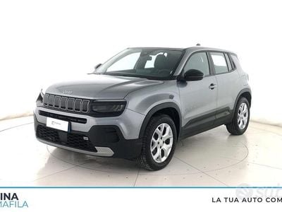 Usata Jeep Avenger Altitude 101 CV (74 kW) 2024 Grigio scuro SUV