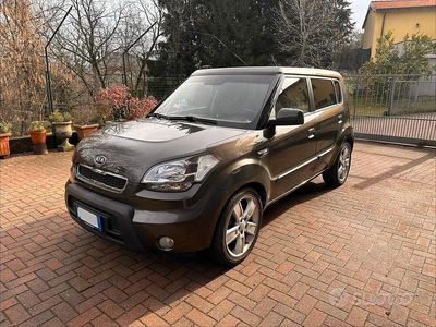 Usata Kia Soul 128 CV (94 kW) 2009 Marrone SUV