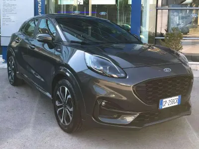 Usata Ford Puma ST-Line 125 CV (91 kW) 2023 Magnetic grey SUV