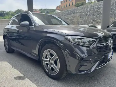 Usata Mercedes GLC220 AMG Line Premium Plus 197 CV (144 kW) 2024 Grigio SUV