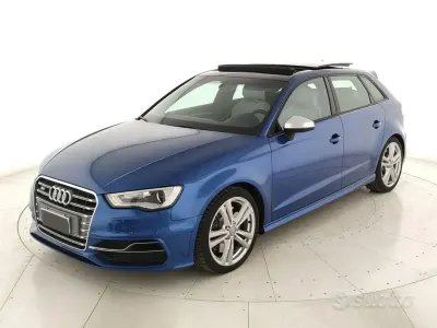 Usata Audi S3 Sportback 300 CV (220 kW) 2015 Blu Utilitaria