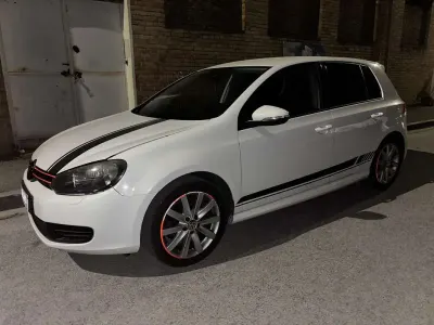 Usata VW Golf VI Highline 140 CV (102 kW) 2011 Bianco Utilitaria