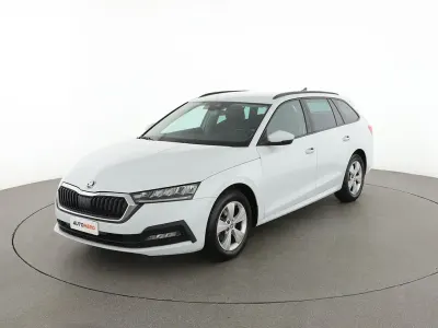 Usata Skoda Octavia Executive 131 CV (96 kW) 2021 Bianco Station wagon