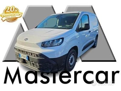 Gebraucht Toyota Proace City City 130 PS (95 kW) 2025 Weiß Van / Kleinbus