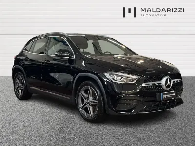 Usata Mercedes GLA200 Premium 150 CV (110 kW) 2023 Nero SUV