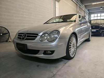 Usata Mercedes CLK220 Avantgarde 150 CV (110 kW) 2007 Argento Coupé