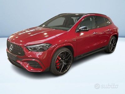 Usata Mercedes GLA45 AMG AMG 421 CV (309 kW) 2024 Rosso metallizzato SUV