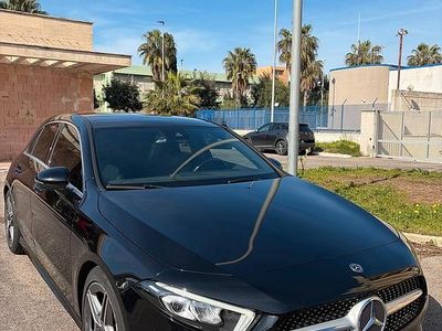Usata Mercedes A180 Premium 116 CV (85 kW) 2019 Nero Berlina