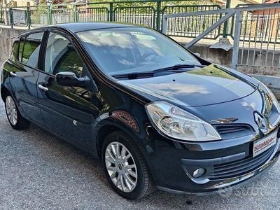 Occasion Renault Clio III 86 PK (63 kW) 2007 Zwart Sedan