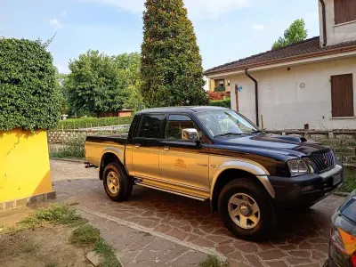 Usata Mitsubishi L200 99 CV (72 kW) 2001 Pick-up