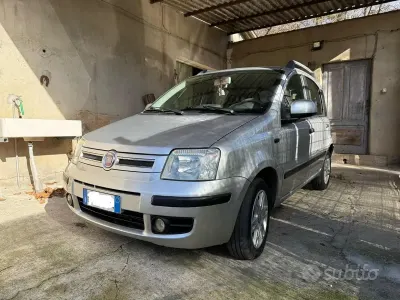 Usata Fiat Panda 69 CV (50 kW) 2011 Grigio Utilitaria