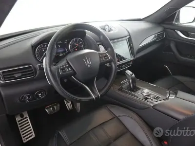 Usata Maserati Levante GT 330 CV (242 kW) 2023 Bianco SUV