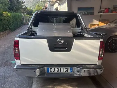 Usata Nissan Navara 2011 Bianco Pick-up