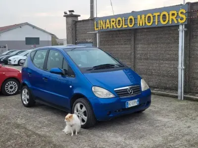 Usata Mercedes A160 Avantgarde 102 CV (75 kW) 2000 Blu Berlina