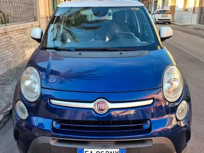 Usata Fiat 500L Trekking 105 CV (77 kW) 2015 Blu Monovolume