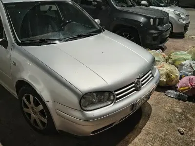 Usata VW Golf IV 130 CV (95 kW) 2001 Grigio Berlina