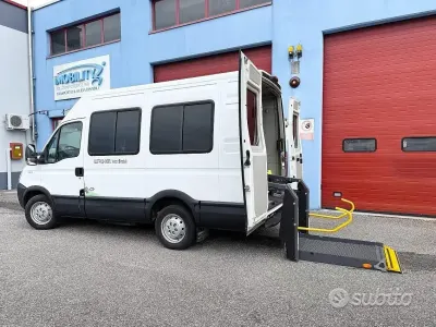 Usata Iveco Daily 136 CV (100 kW) 2016 Bianco Berlina