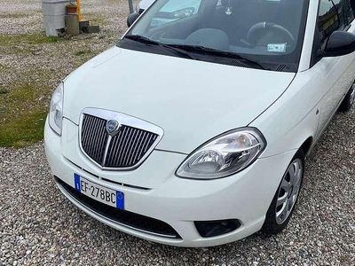 Usata Lancia Ypsilon 69 CV (50 kW) 2010 Other Utilitaria