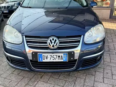Usata VW Golf VI Comfortline 102 CV (75 kW) 2009 Nero Station wagon