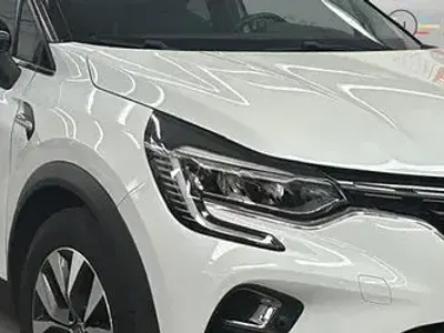 Usata Renault Captur Zen 101 CV (74 kW) 2021 Blu SUV
