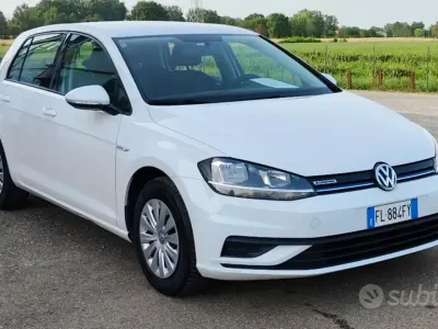 Usata VW Golf VII Trendline 110 CV (80 kW) 2017 Bianco Berlina