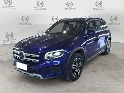 Usata Mercedes GLB200 Business 150 CV (110 kW) 2021 Blu/azzurro SUV