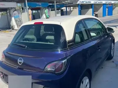 Usata Opel Adam 69 CV (50 kW) 2014 Utilitaria