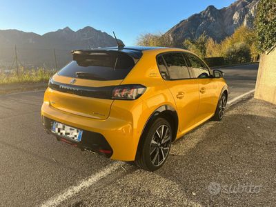 usata Peugeot 208 GT LINE cambio automatico