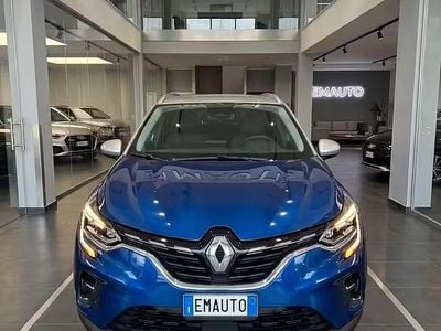 Usata Renault Captur Techno 100 CV (73 kW) 2022 Blu SUV