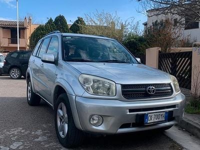 Usata Toyota RAV4 Sol 150 CV (110 kW) 2005 Grigio SUV