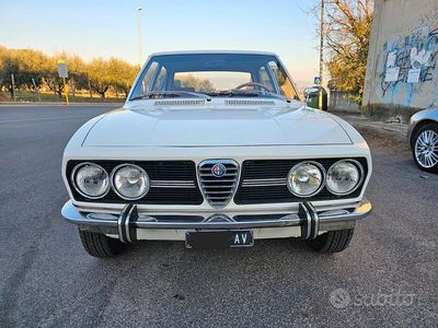 Usata Alfa Romeo Alfetta 1970 Bianco Berlina