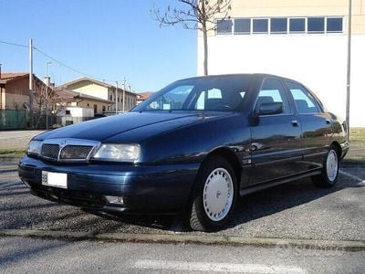 Usado Lancia Kappa 155 CV (114 kW) 1998 Azul Berlina