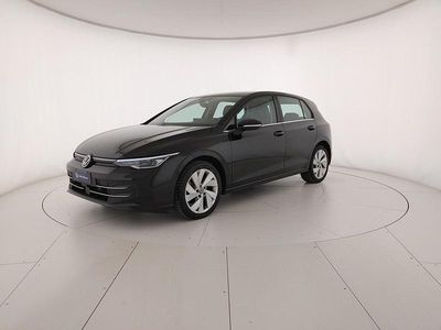 Usata VW Golf VIII Style 150 CV (110 kW) 2025 Grenadill black metallizzato Berlina