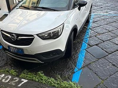 Usata Opel Crossland X 110 CV (80 kW) 2017 Bianco SUV