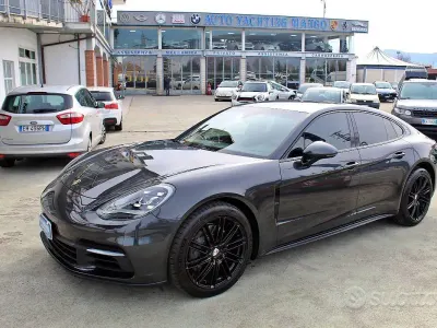 Usata Porsche Panamera 421 CV (309 kW) 2017 Grigio Berlina