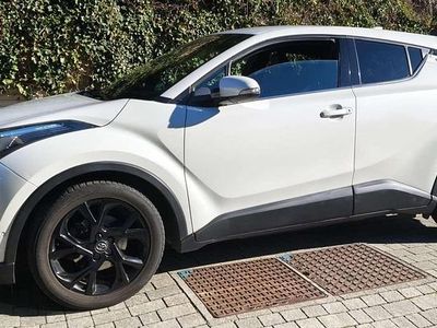 Usata Toyota C-HR Lounge 98 CV (72 kW) 2018 Bianco SUV